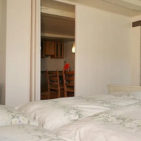 Appartement 444 *